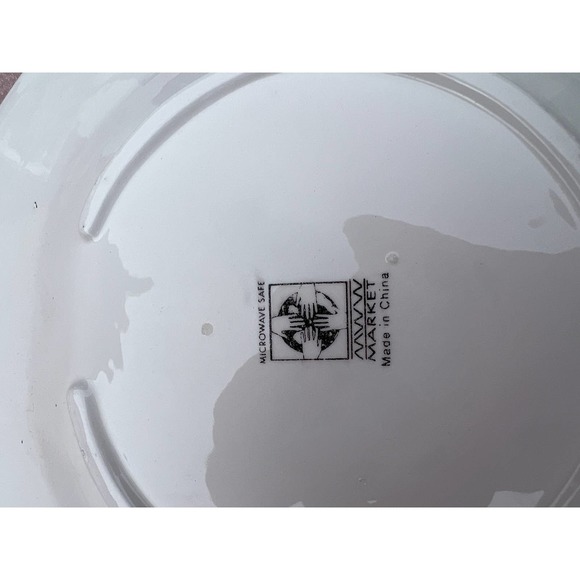 MWW Market Pair of Rooster Plates (" Chicken Red - Picture 3 of 8